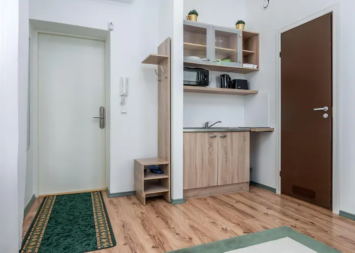 Green Residence 公寓