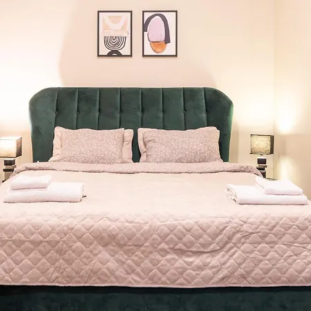 Green Residence Apartment